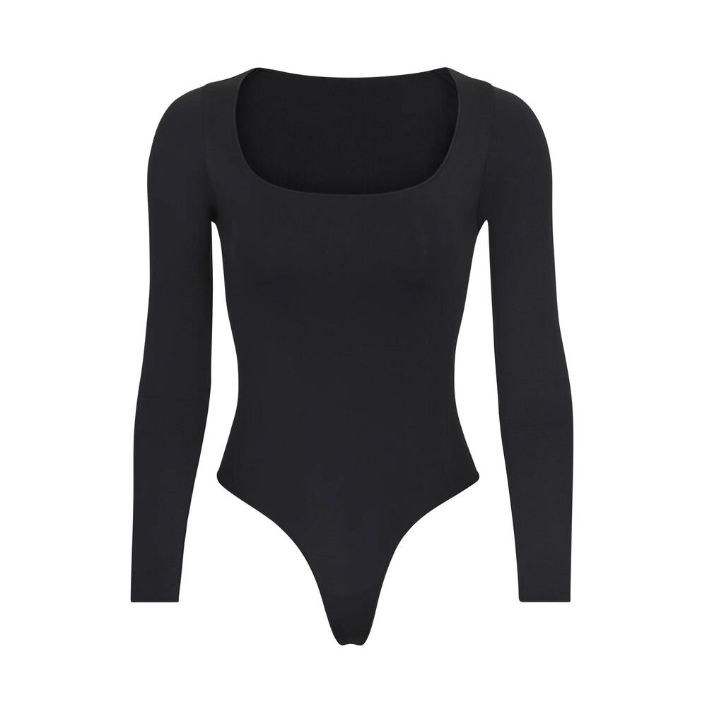 SKIMS ESSENTIAL LONG SLEEVE SCOOP NECK BODYSUIT in Black